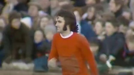 游泳世青赛女4X200自接力中国队夺冠 杨佩琪压阵