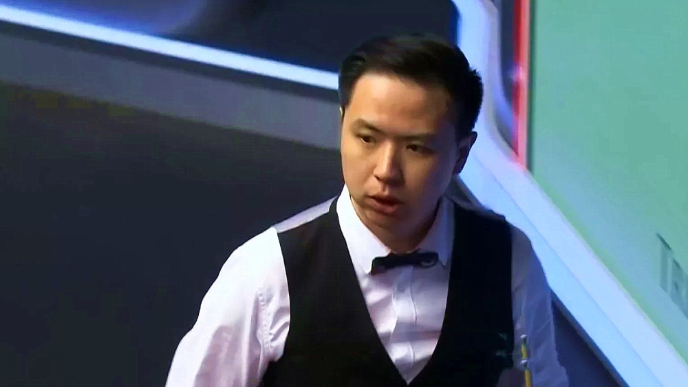 士对运动员 士对运动员