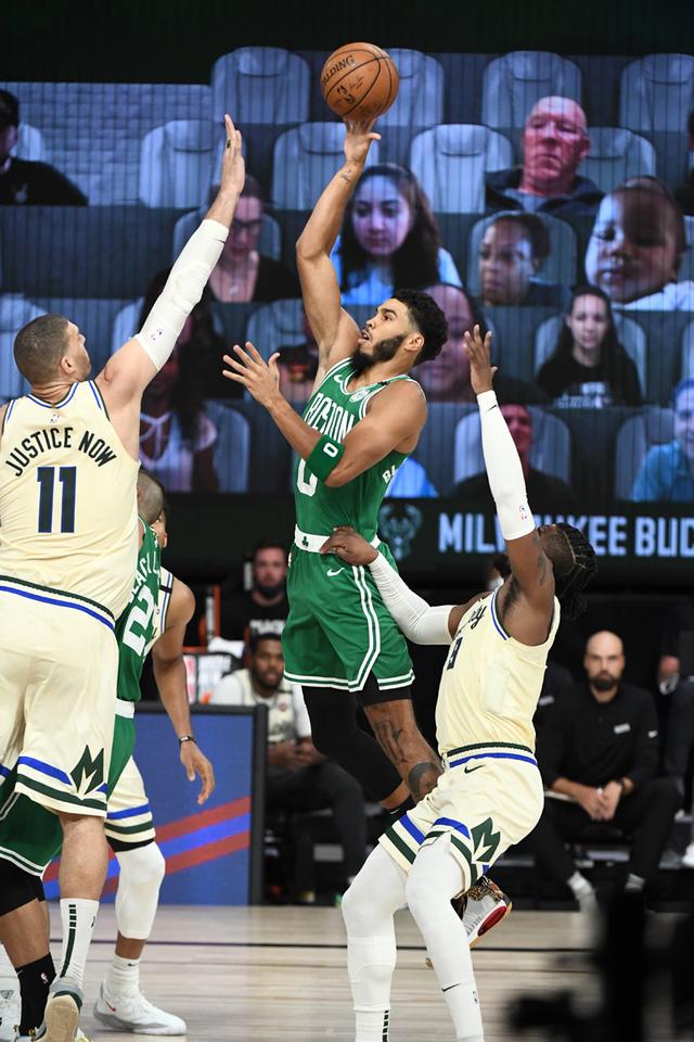 凯尔特人凭塔图姆25+14、怀特创三分纪录斩灰熊，莫兰特26分难救主.